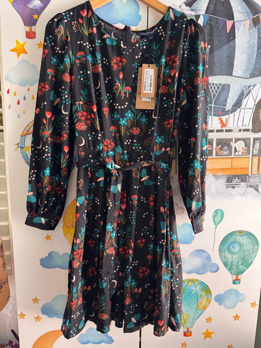 Princess highway nwt nocturnal garden dress small